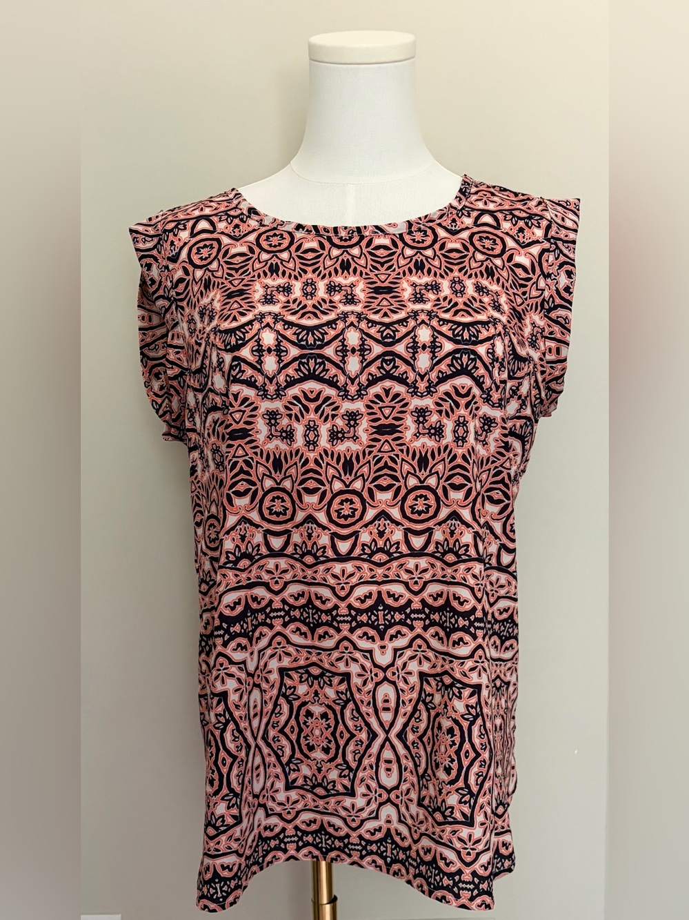 EUC The Limited Coral and Navy Printed Cap-Sleeve Blouse